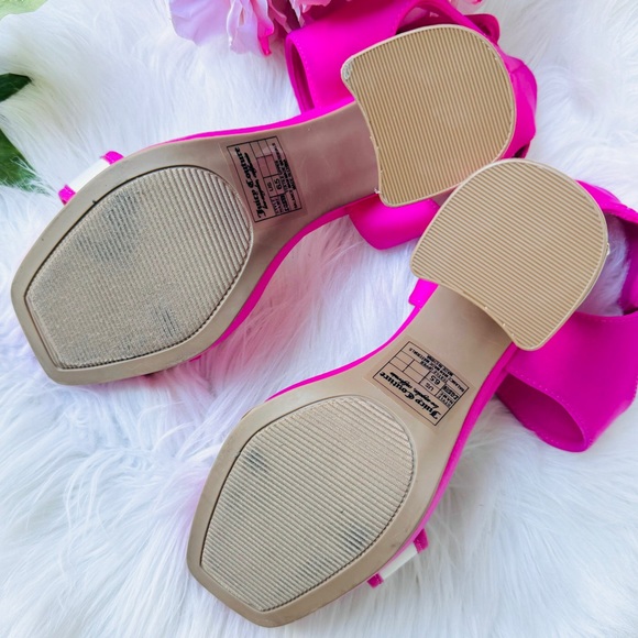 Juicy Couture Pink Block Heels - Picture 7 of 8
